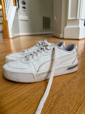 PUMA "Skye" Sneaker - White & Silver Metallic